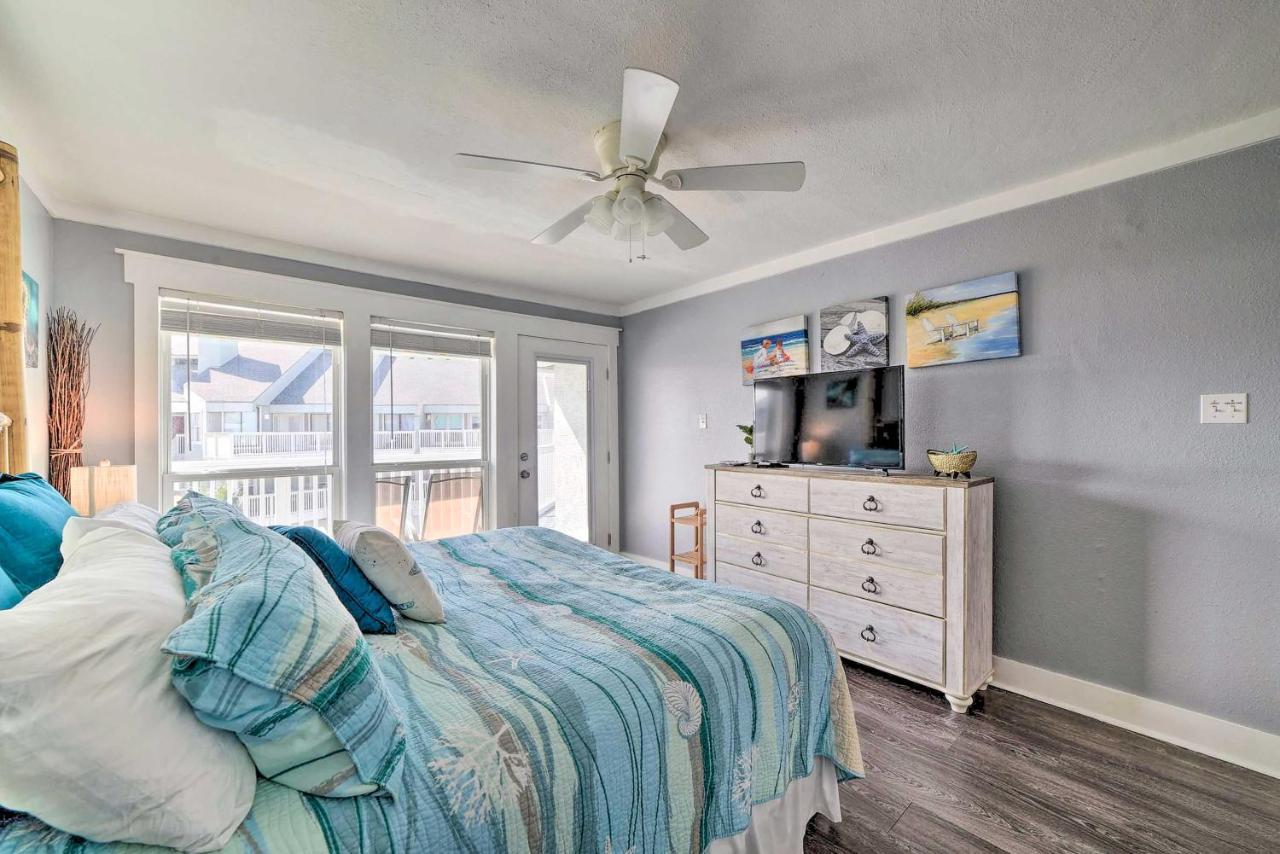 Port Aransas Condo With Outdoor Pool - Pets Welcome! Mustang Beach Eksteriør bilde
